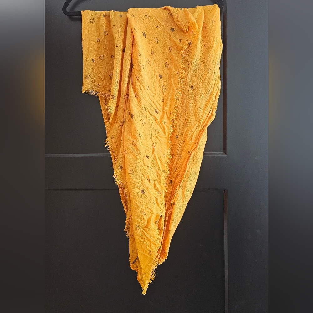 FP Scarf with star print